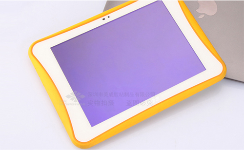 學習平板貼防藍光膜，上網課、健康護眼兩不誤